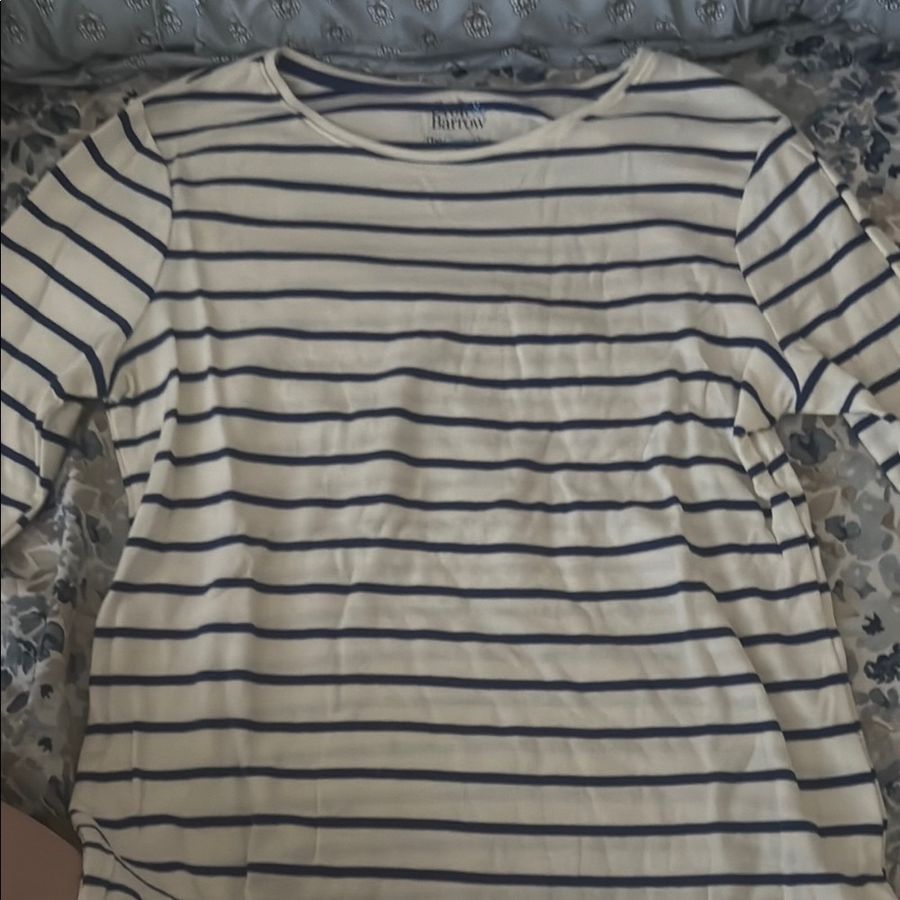 Croft & Barrow Cream 3/4 Sleeve Relaxed T-Shirt